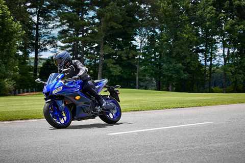 2024 Yamaha YZF-R3 Preview