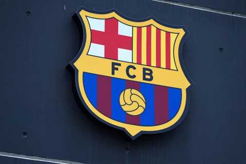 Barcelona director currently in talks with 17-year-old prodigy to finalise transfer