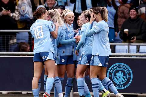 Manchester City Women Break Leicester