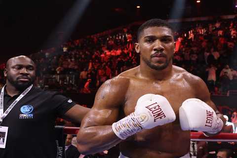 Anthony Joshua Reveals he Signed to Fight Tyson Fury and Deontay Wilder