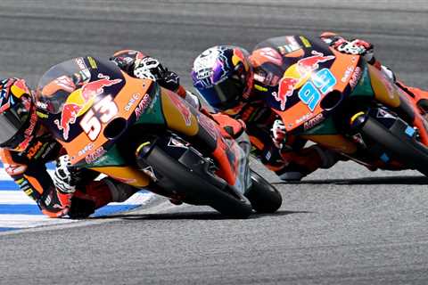 Moto3: Oncu On Pole In Thailand