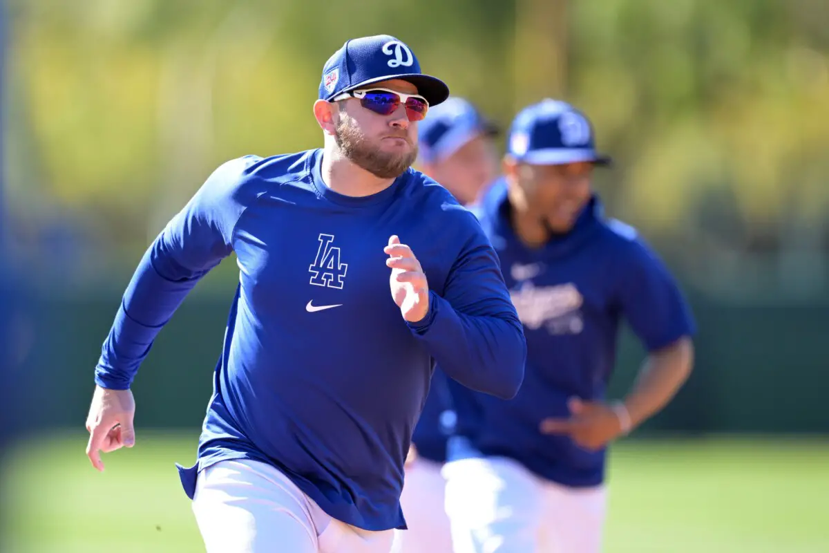 Dave Roberts Reveals When Max Muncy Will Return to Dodgers Lineup