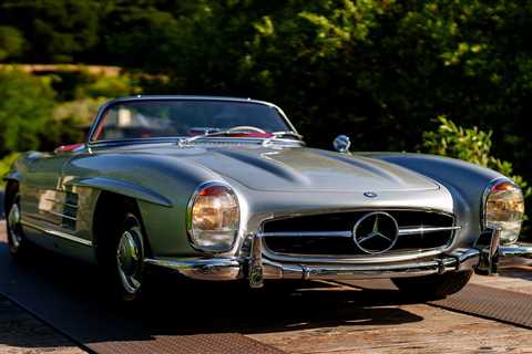 Beautiful 1962 Mercedes-Benz 300 SL Roadster