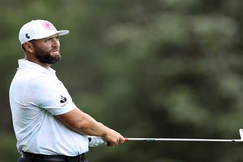 Masters 2024 Controversy: Jon Rahm Opens Up About Frosty Reception from Former PGA Tour Colleague..