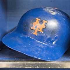 Mets Make 2 Roster Moves Official