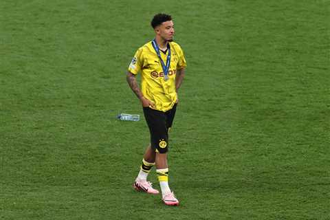 Jadon Sancho only wants to return to Manchester United this summer if Erik ten Hag gets sacked
