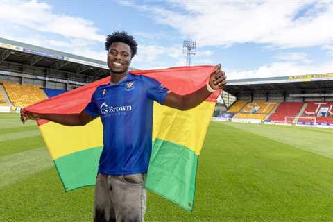 Ghanaian versatile youngster Aaron Essel inks three-year deal with St. Johnstone FC