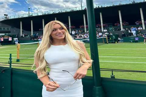 Elle Brooke's Wardrobe Malfunction at Wimbledon