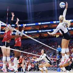 Volleyball Today: Nebraska, Louisville win openers; De Boer of Illinois; USA sitting