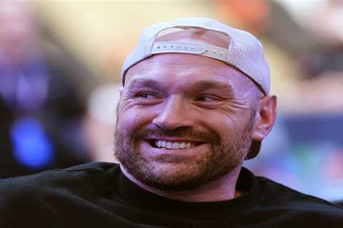 Tyson Fury Shocks Fans with New Fight Plans Involving Usyk and Dubois