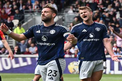Brentford Humiliates Man Utd's Baby-Faced Squad in Wild 7-Goal Rollercoaster