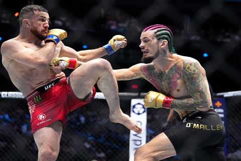 ROYAL BOMBSHELL: Ex-Champ Ditches Cannabis and Self-Love for UFC Title Shot!