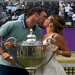 Queen's Club 2025: My Guide to Snagging Tickets, Watching for Free, and Why This Year Feels..