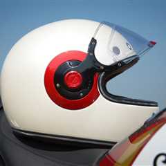 Road Tested: Retro Full-Face Lid from SMK Helmets