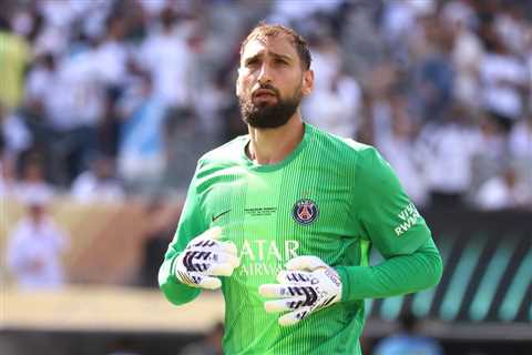 United Just Handed Chelsea the Donnarumma Deal on a Silver Platter