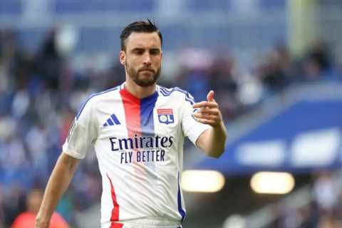 Nicolás Tagliafico returns Lyon Over Free Agency After Contract Drama