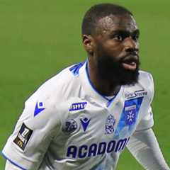 Lassine Sinayoko Extends Auxerre Contract to 2027