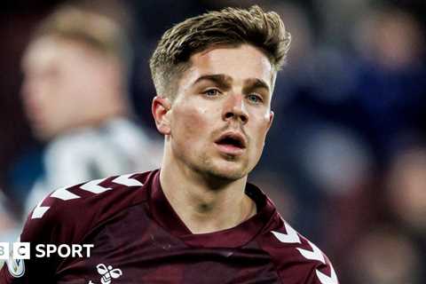 Hearts Midfielder Devlin Out Eight Weeks With Leg Injury